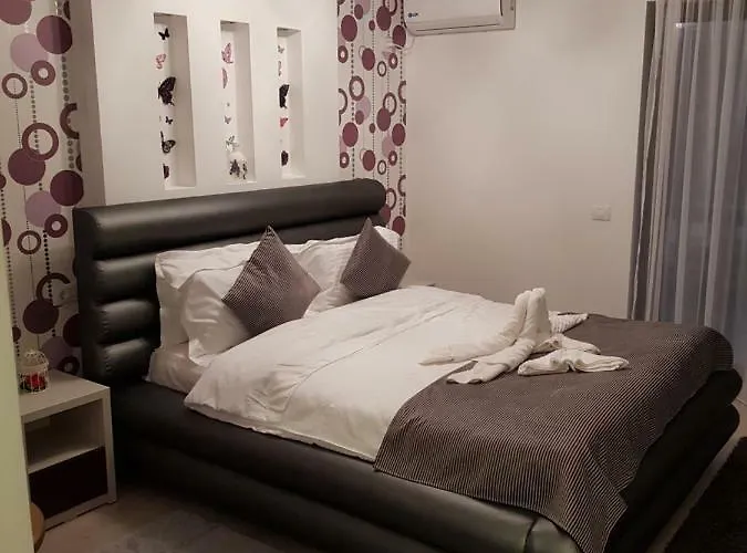 בית הארחה Bk Năvodari