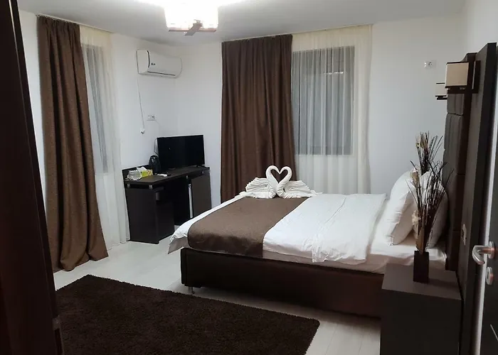 בית הארחה Bk Năvodari